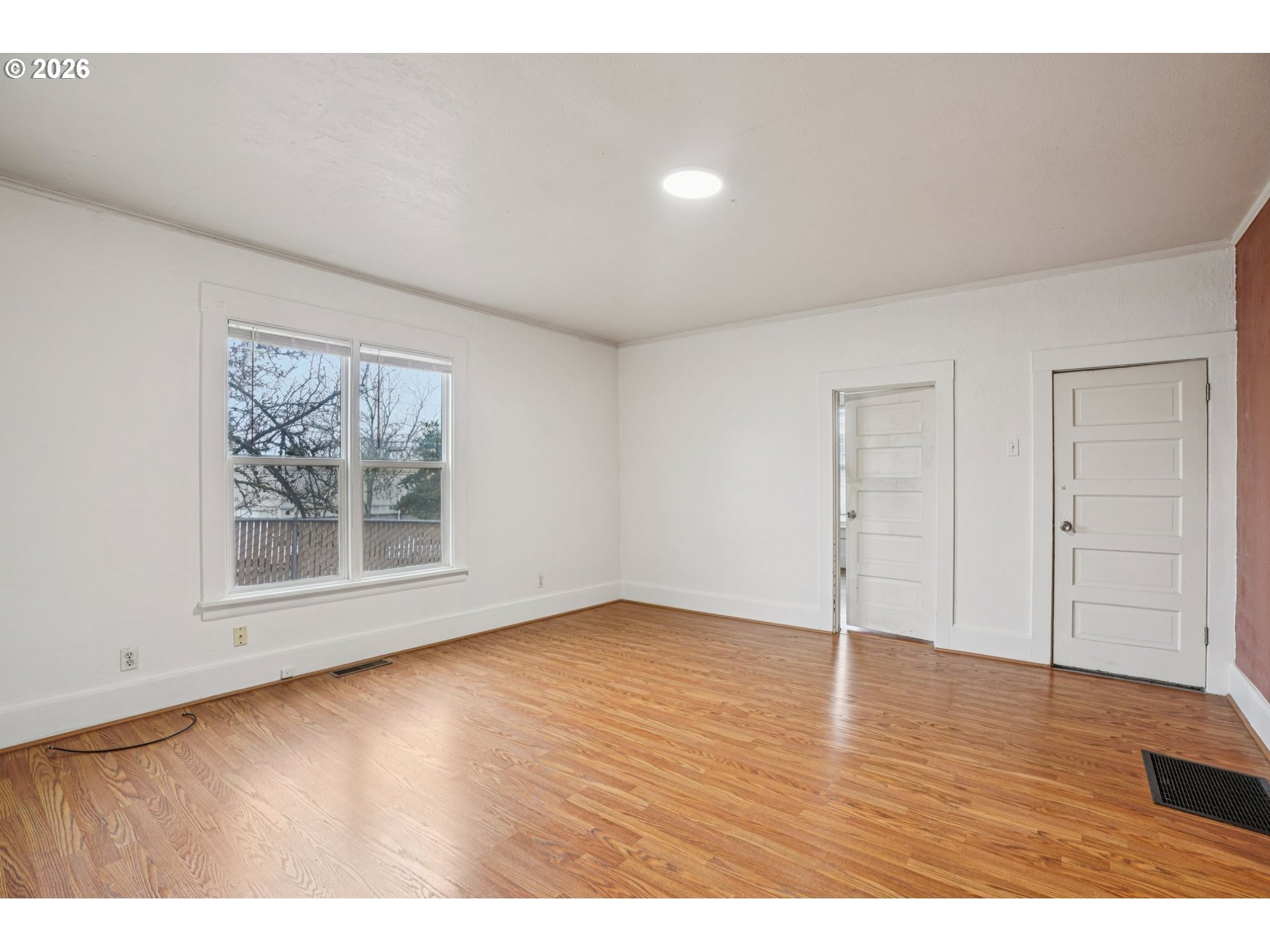 3951 SE HOLGATE BLVD