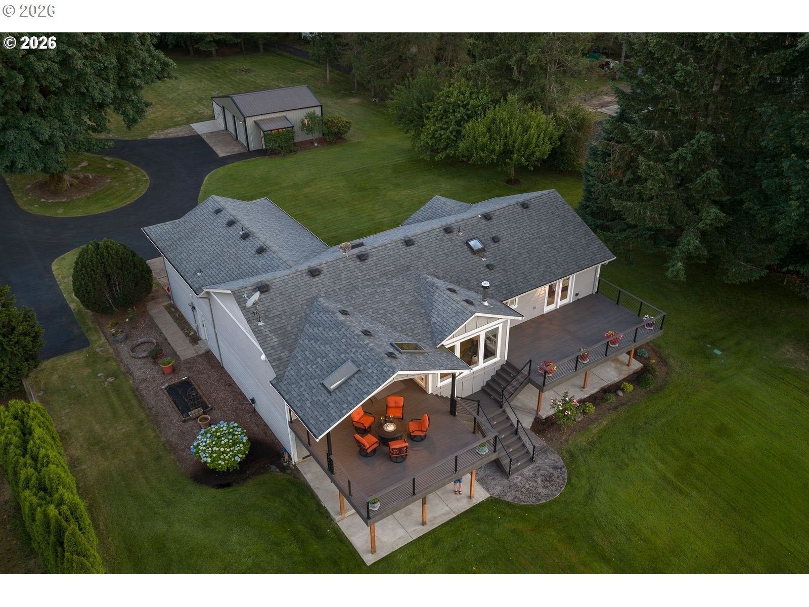3004 NW BLUE HERON DR
