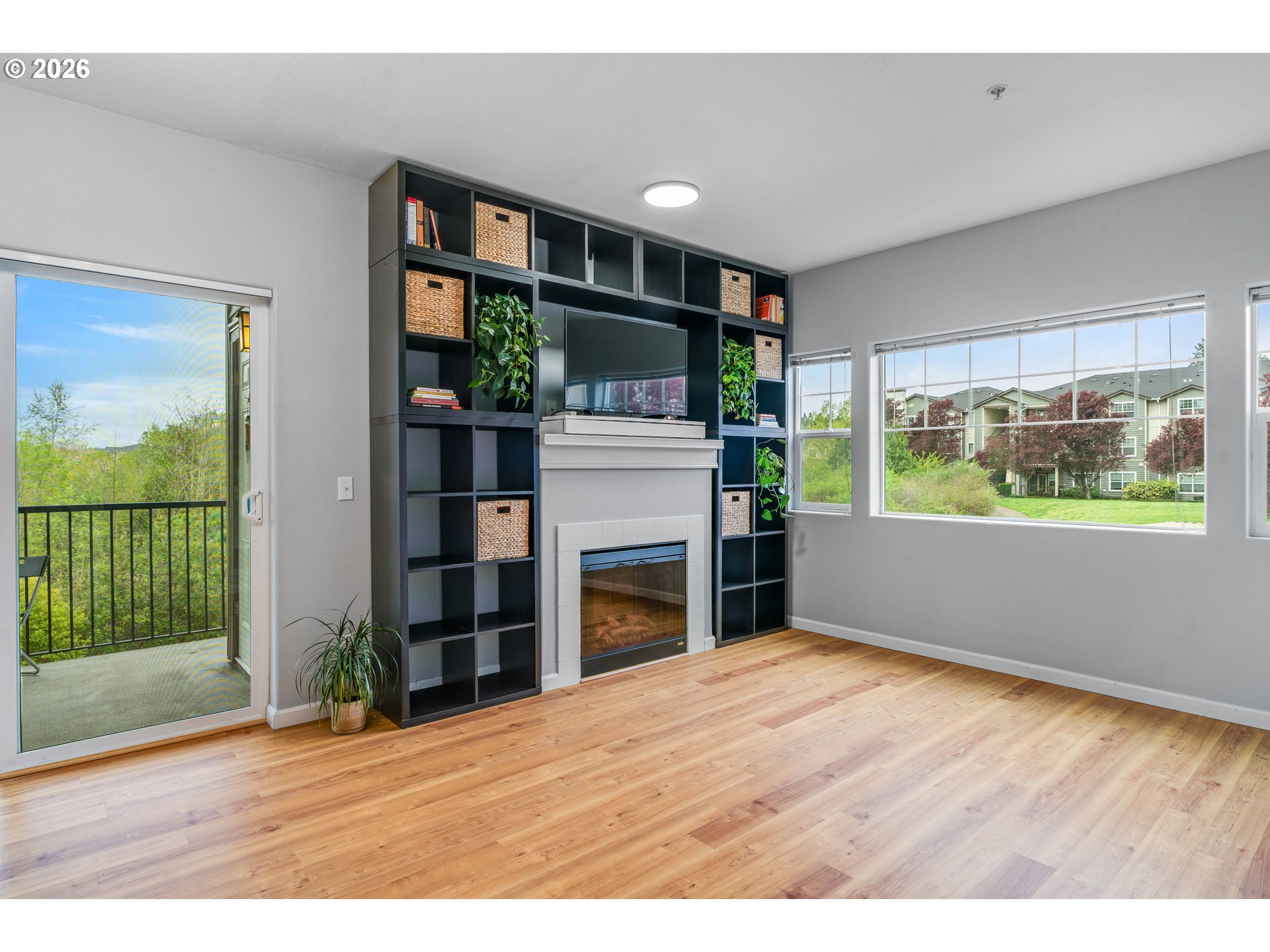 10834 NE HOLLY ST 204