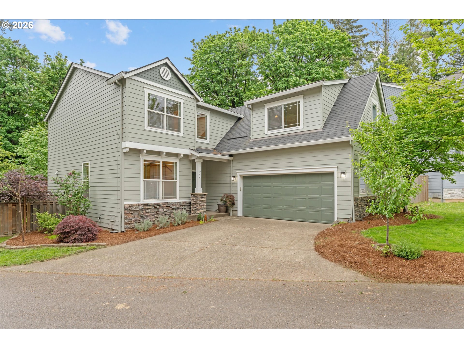 1944 SW 20TH CT