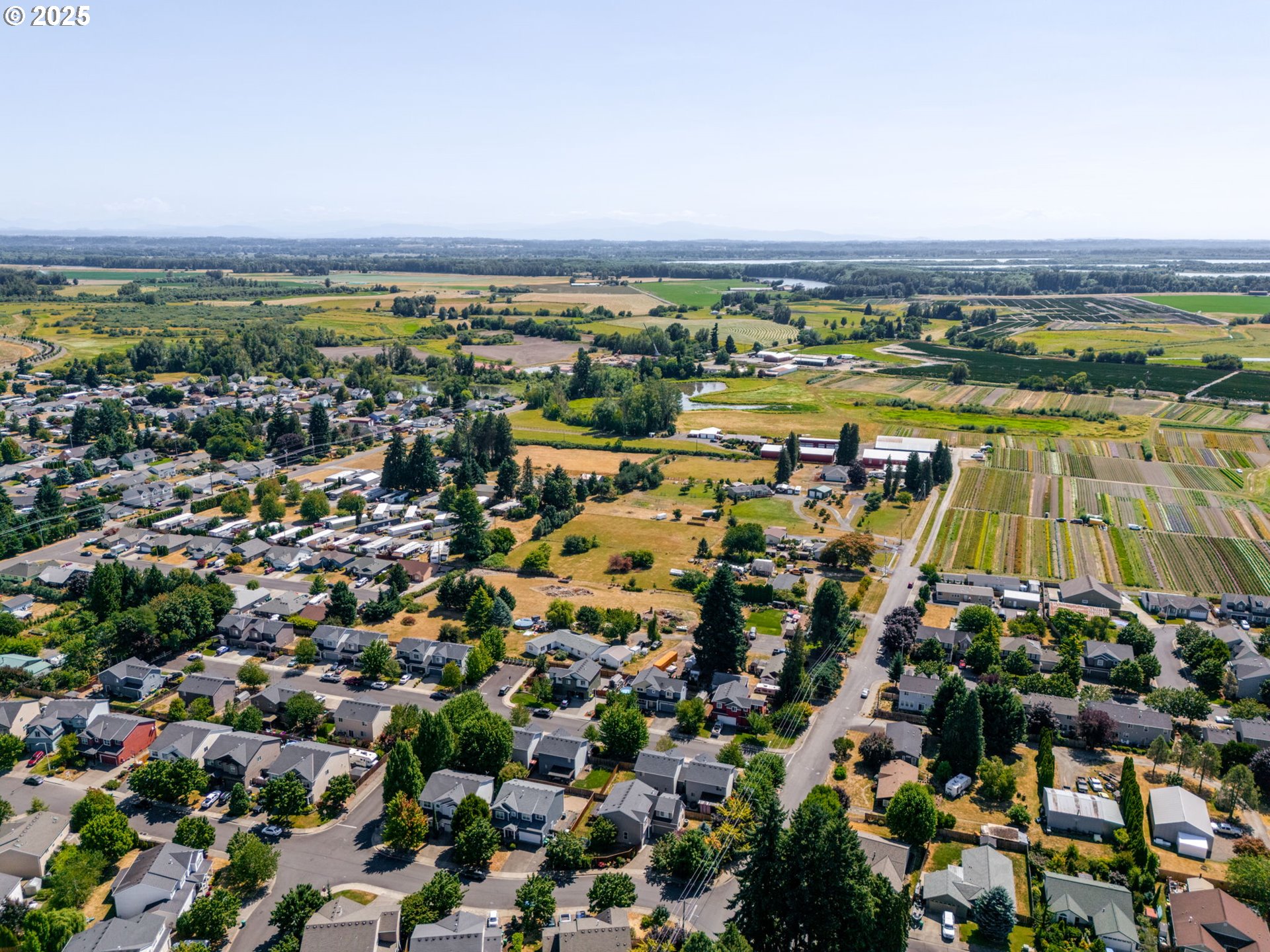 Scappoose, Oregon 97056, United States, 4 Bedrooms Bedrooms, ,3 BathroomsBathrooms,Residential,Active,17019