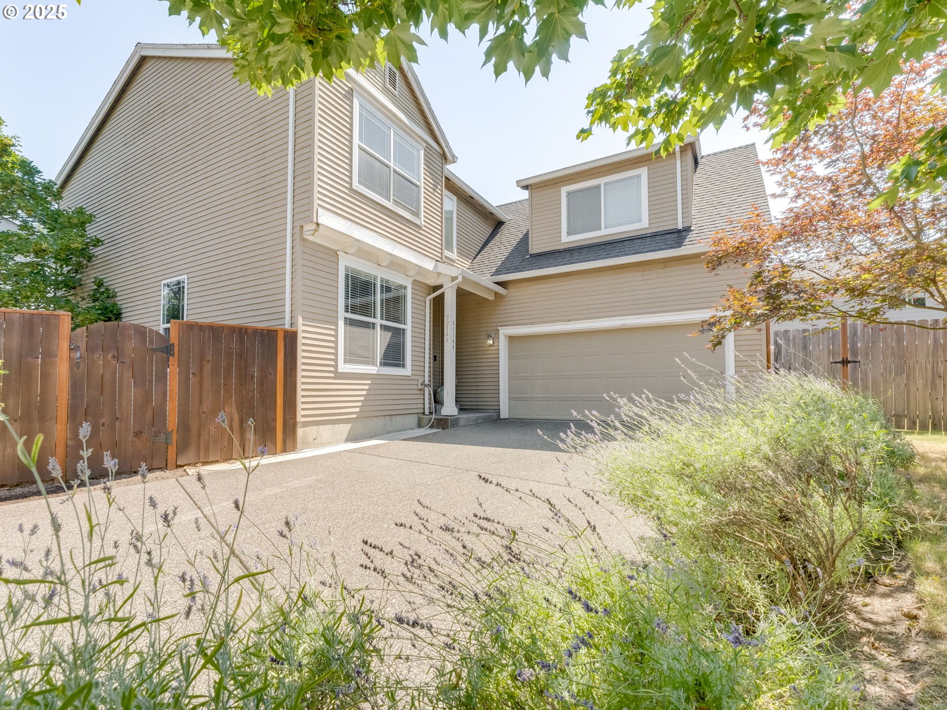 Scappoose, Oregon 97056, United States, 4 Bedrooms Bedrooms, ,3 BathroomsBathrooms,Residential,Active,17019