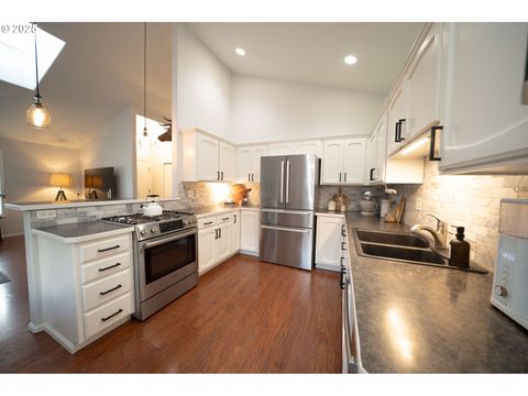Tiny photo for 24 Sandalwood Loop, Creswell, OR 97426 (MLS # 315185667)