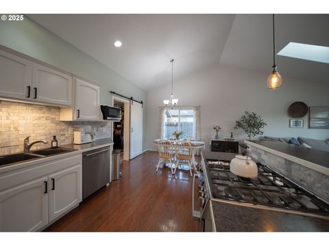 Tiny photo for 24 Sandalwood Loop, Creswell, OR 97426 (MLS # 315185667)
