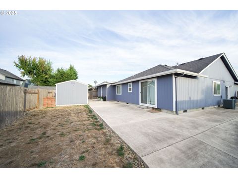 Tiny photo for 24 Sandalwood Loop, Creswell, OR 97426 (MLS # 315185667)