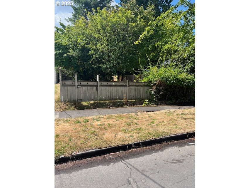 Yamhill ST