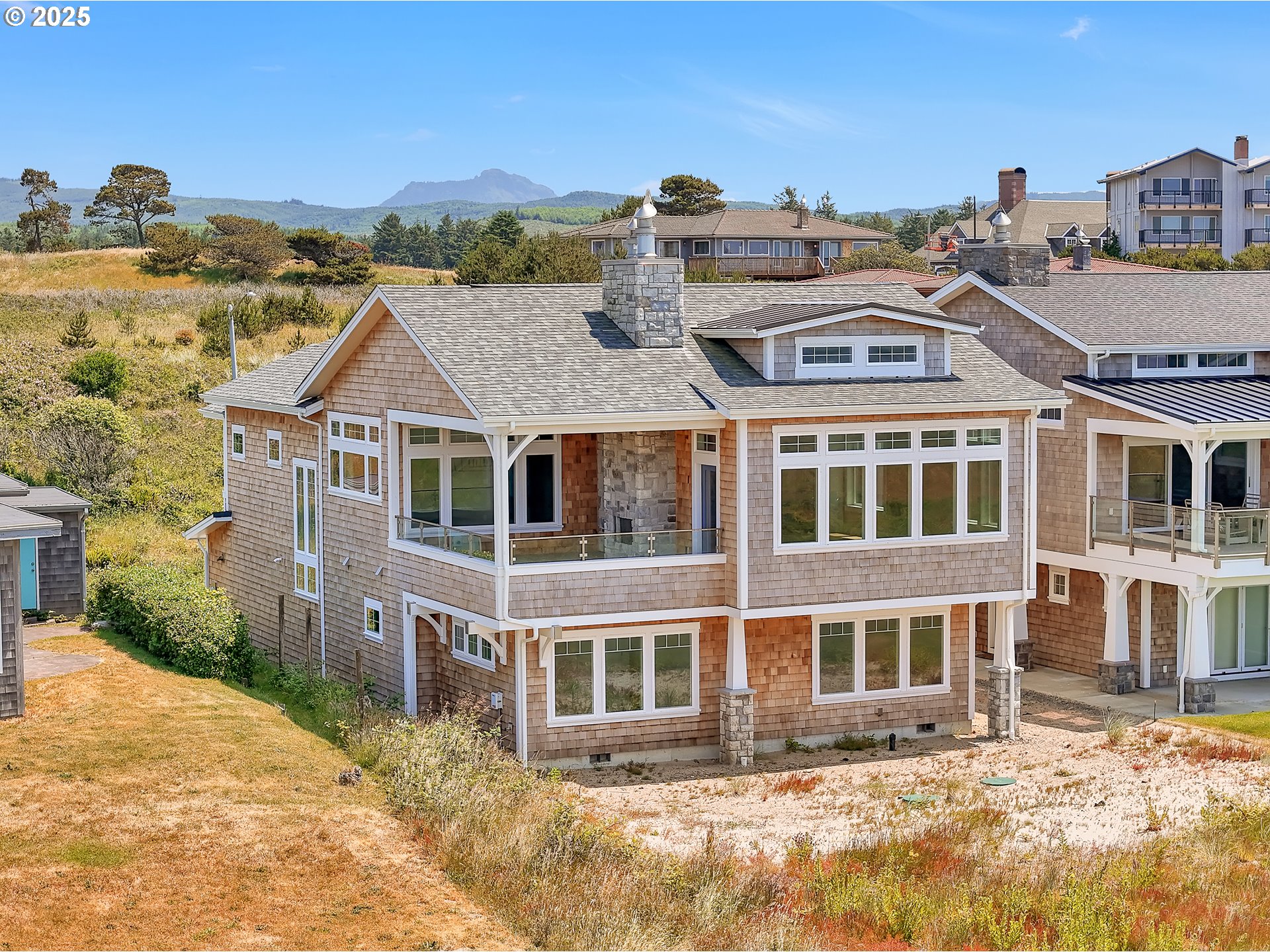 1400 N OCEAN AVE