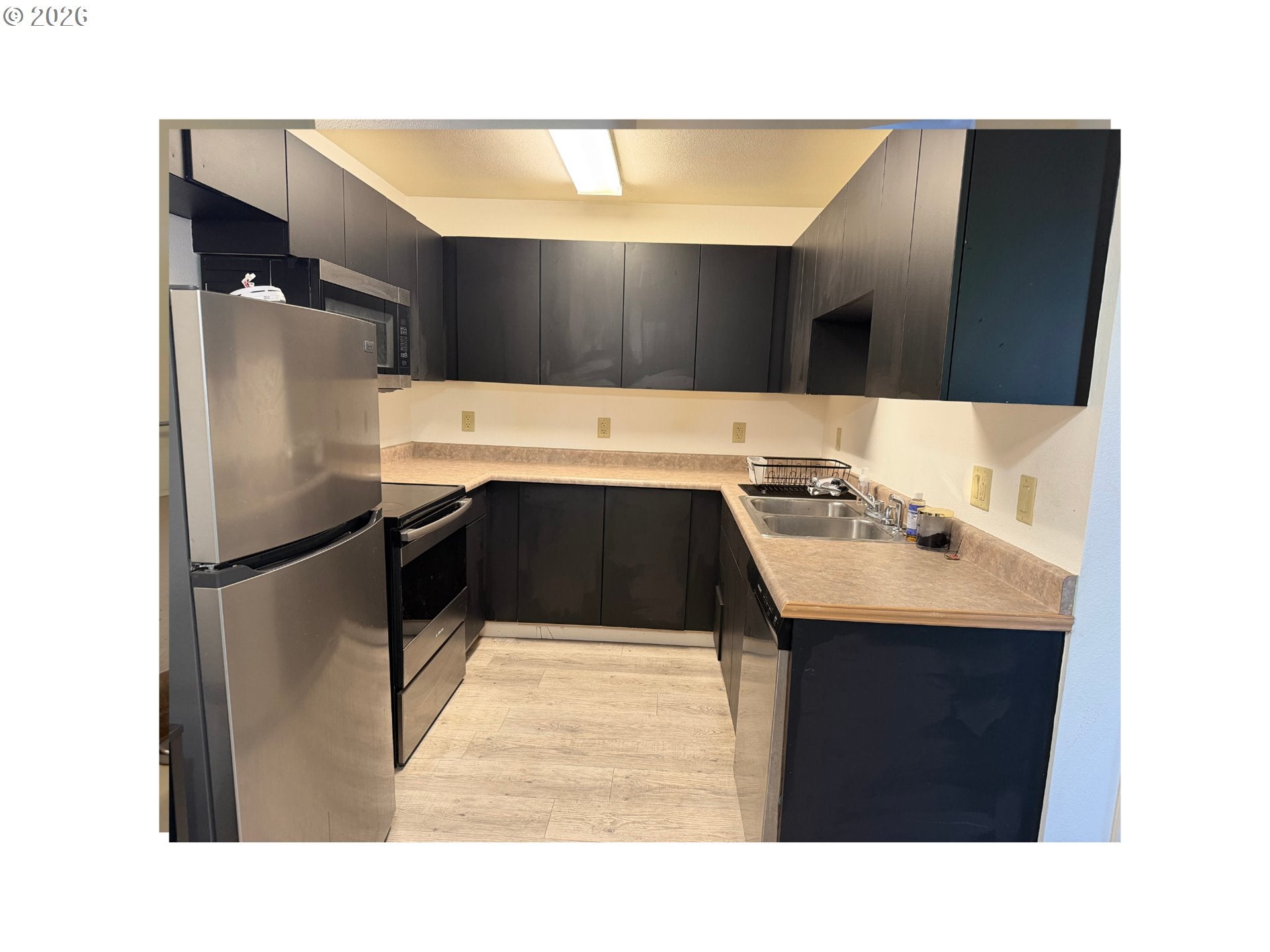 9230 SE DIVISION ST 206