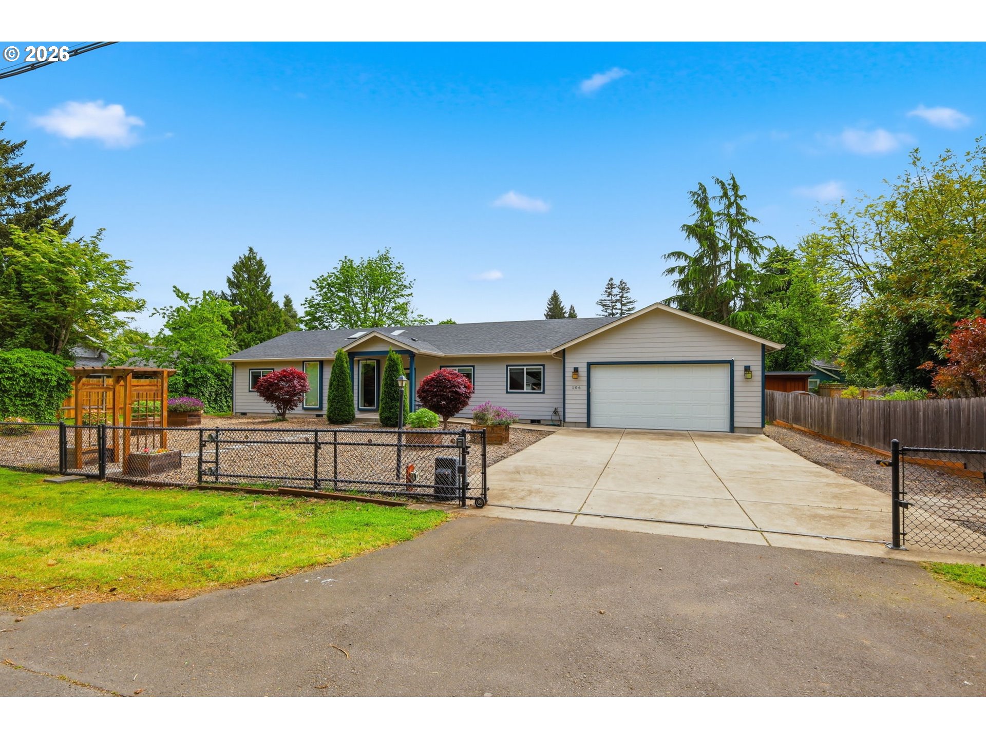 106 HANSEN LN