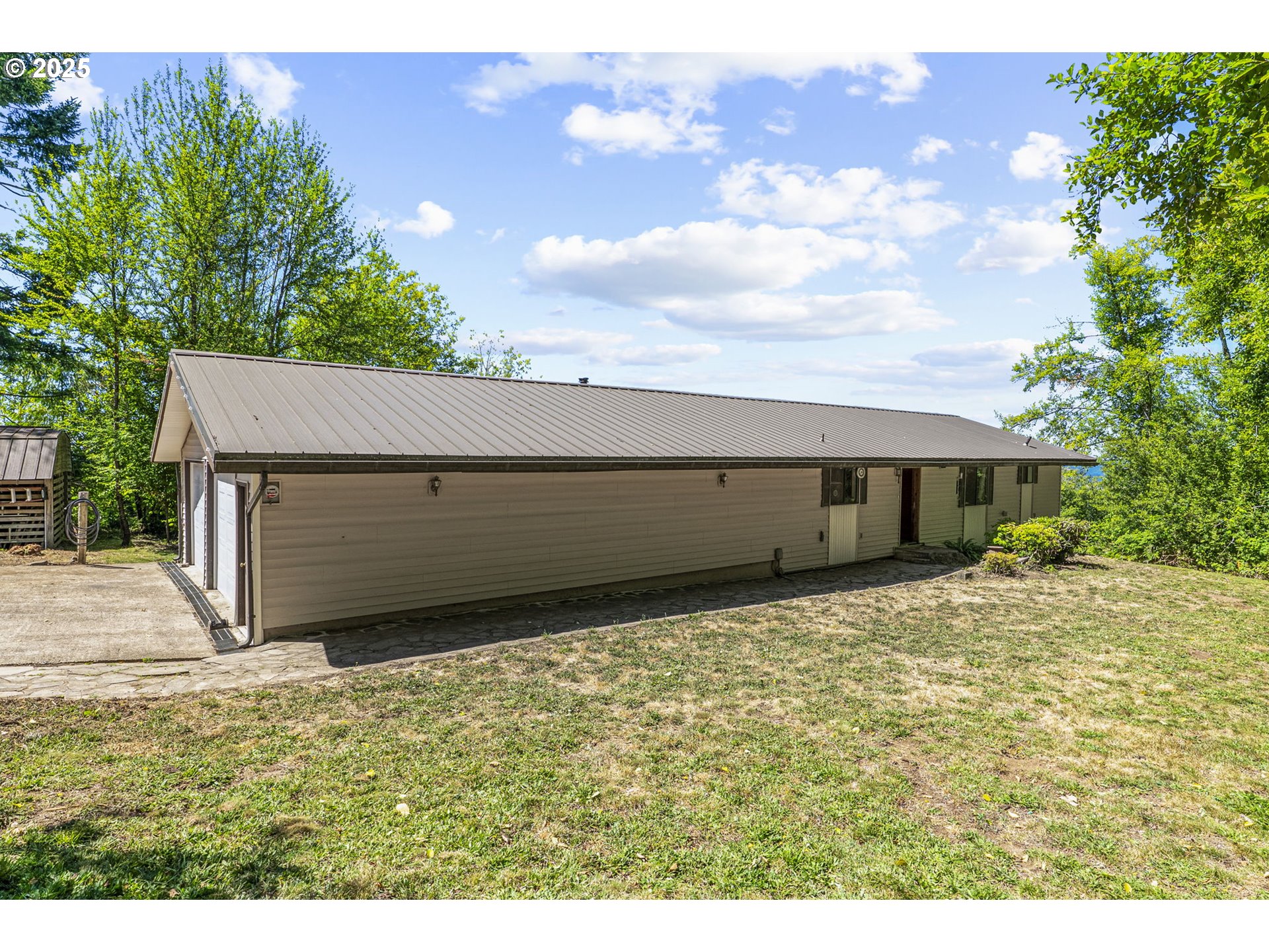 3287 Green Mountain RD