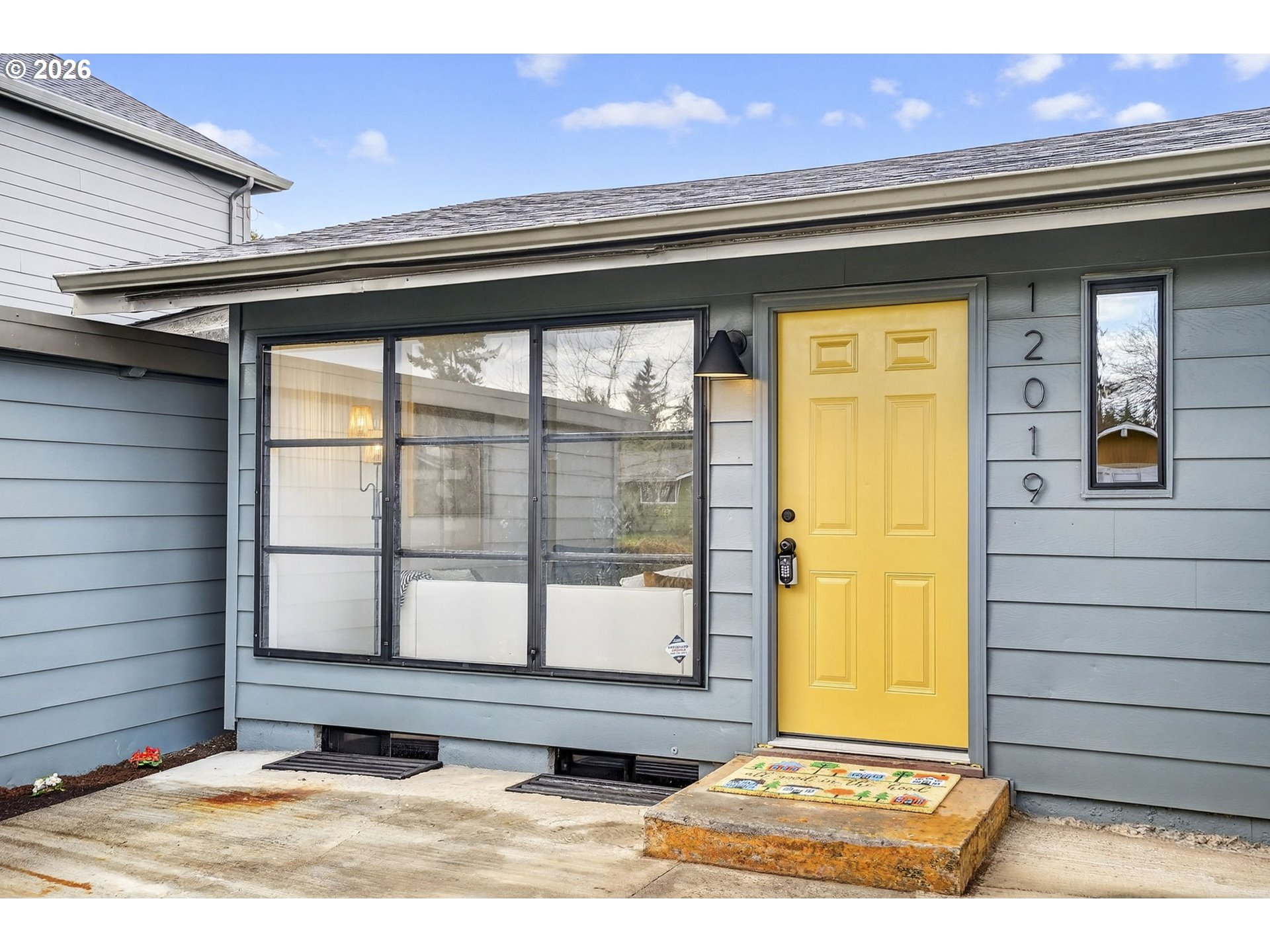 12019 NE SACRAMENTO ST