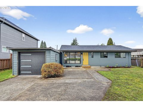 12019 NE SACRAMENTO ST Portland OR 97220