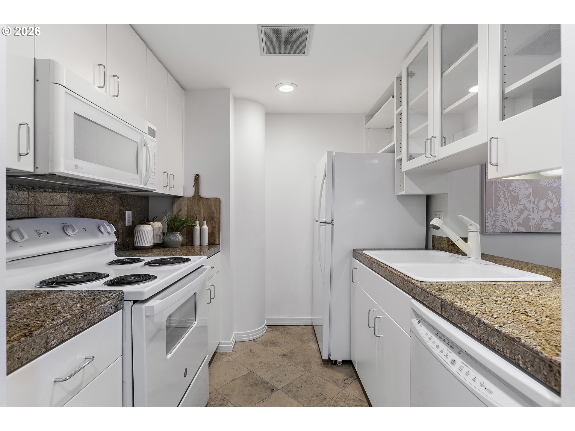 1132 SW 19TH AVE 505