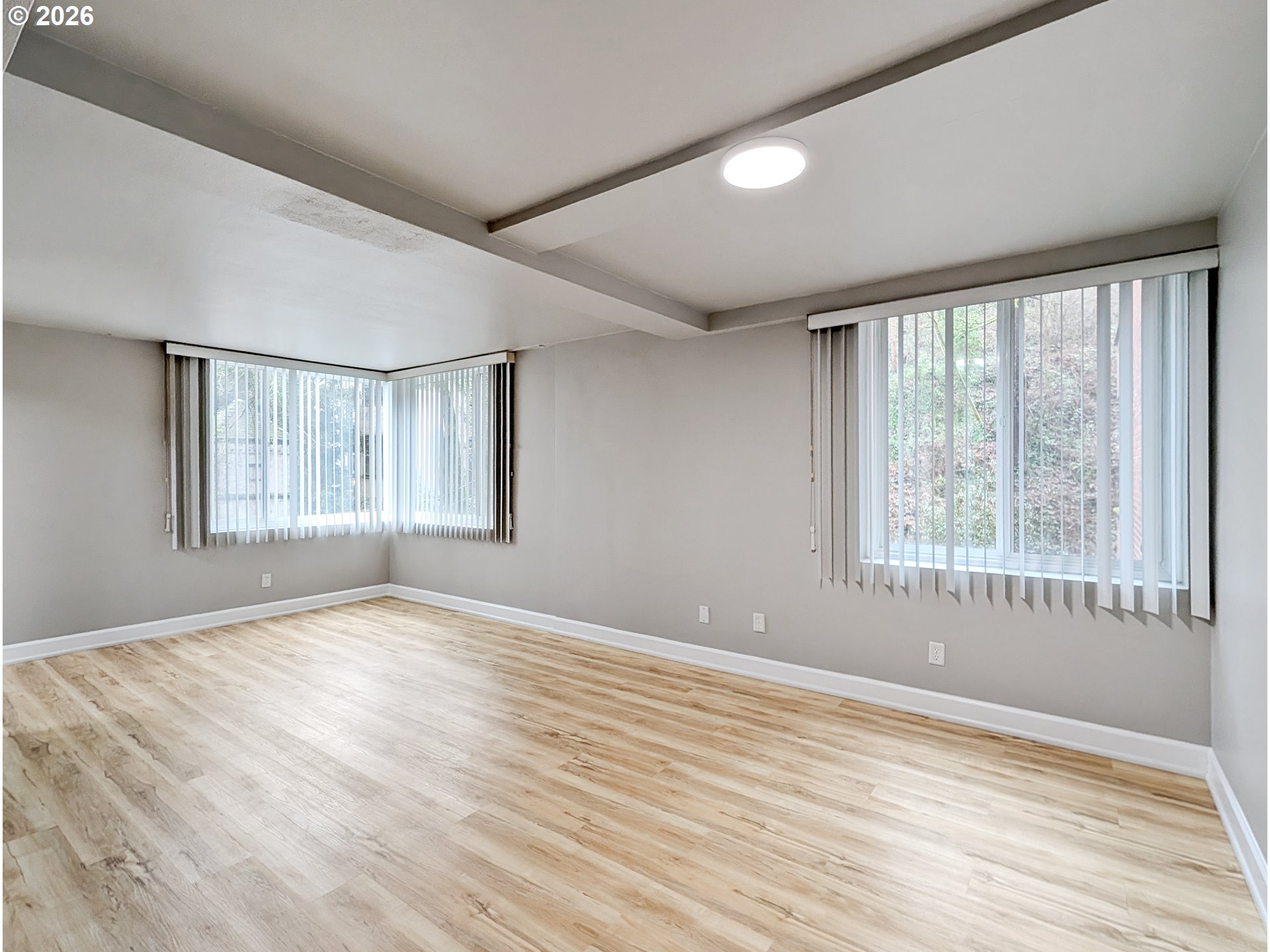 1205 SW CARDINELL DR