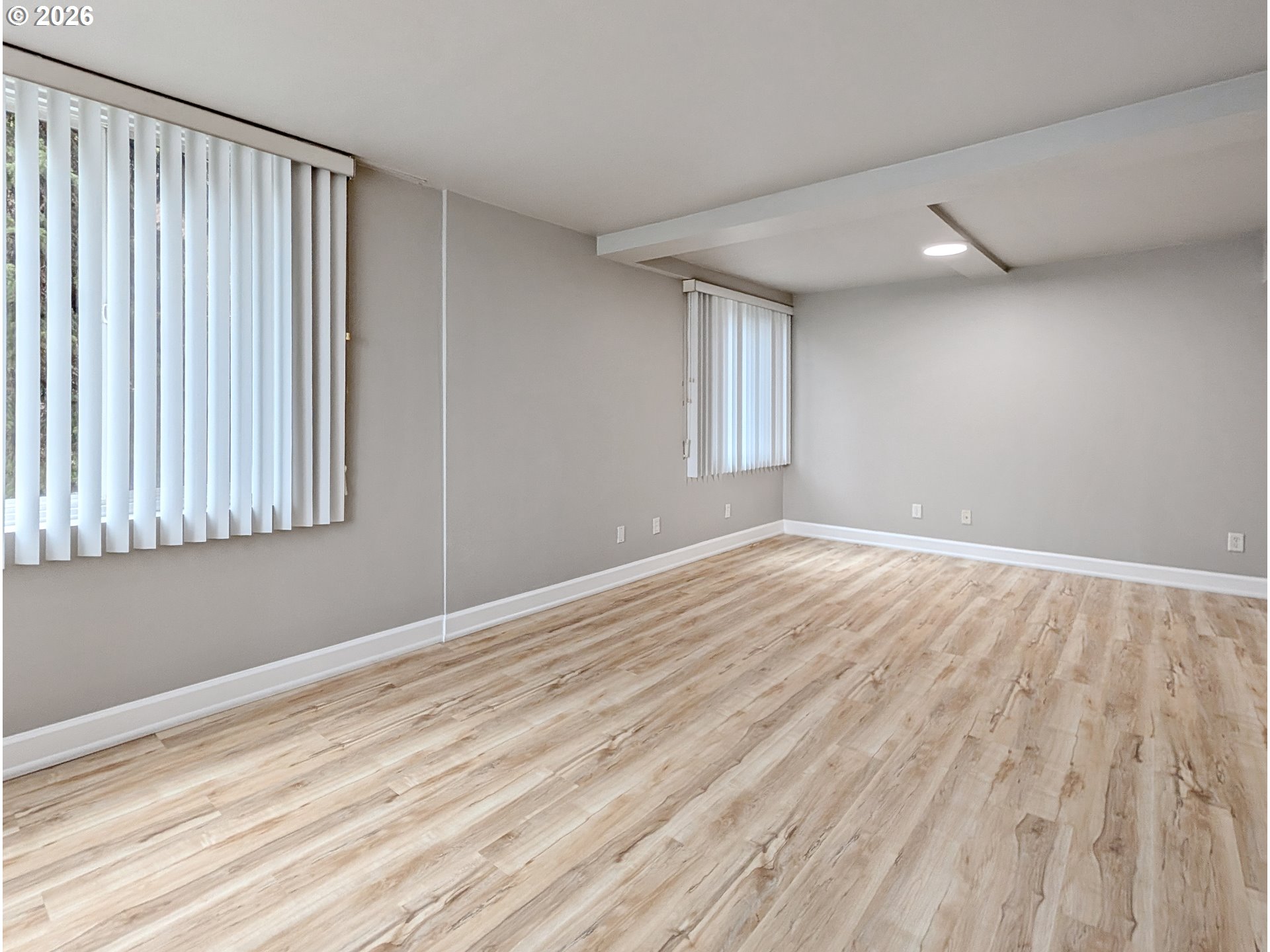 1205 SW CARDINELL DR