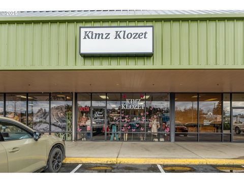 4601 Carnes RD 3 Roseburg OR 97471