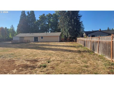 A home in Estacada