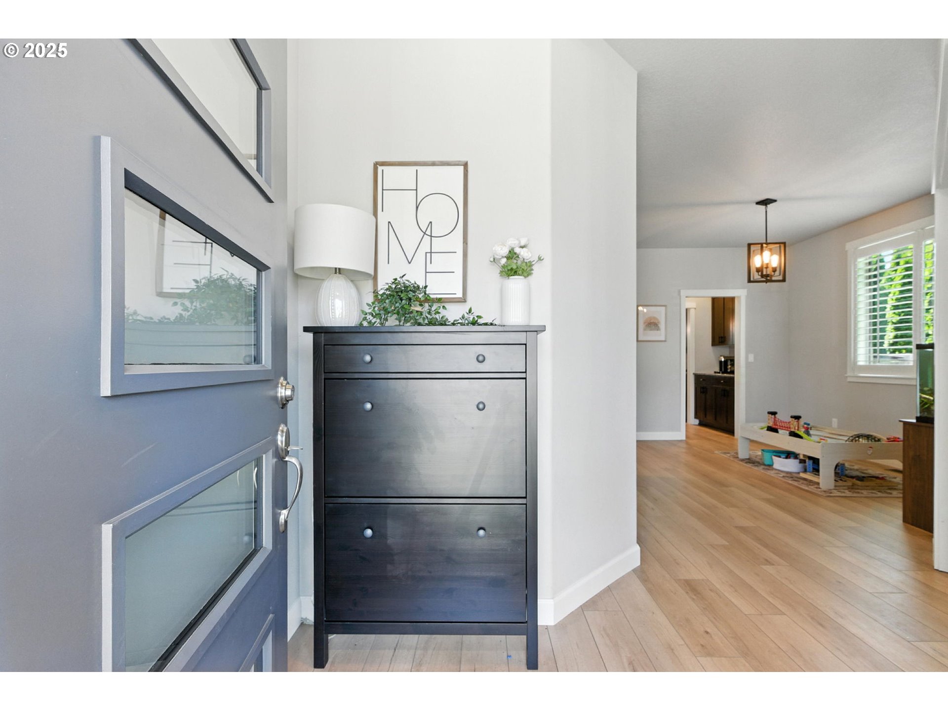 1103 NE 17TH AVE