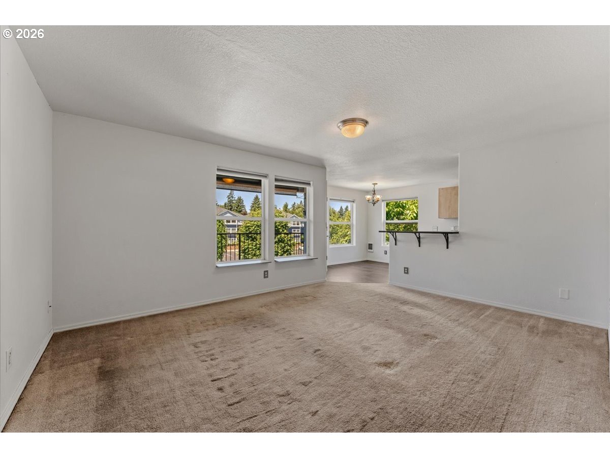 661 NE 162ND AVE 301