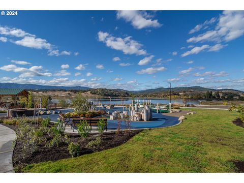 A home in Sutherlin