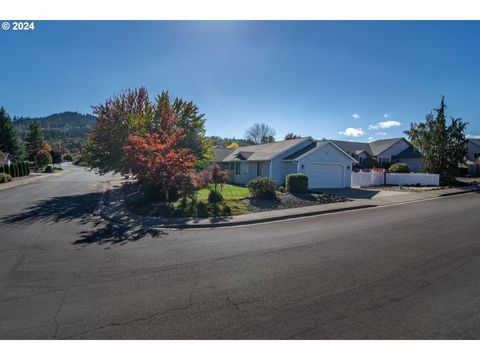 A home in Sutherlin