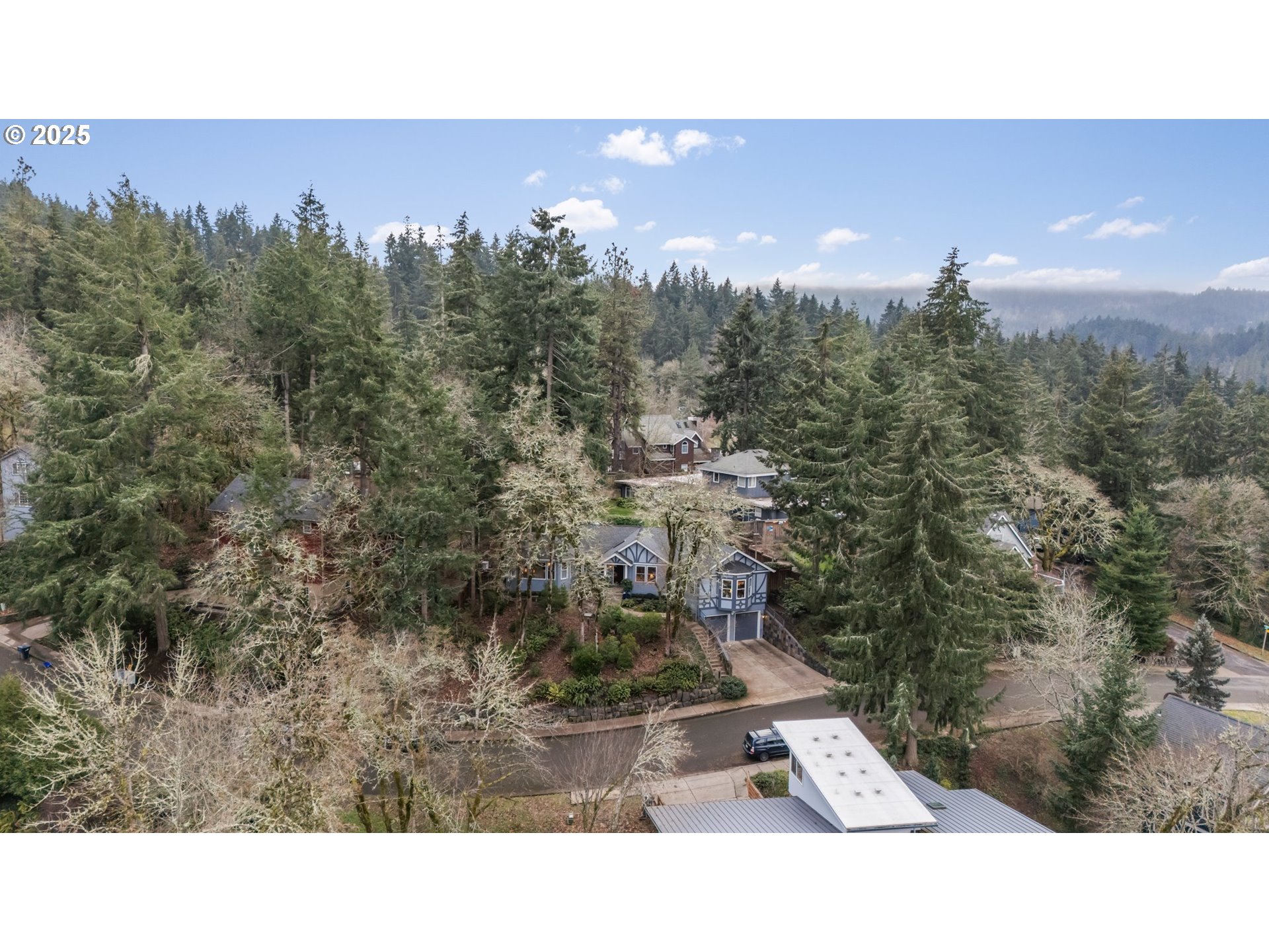 Eugene, Oregon 97405, United States, 3 Bedrooms Bedrooms, ,2 BathroomsBathrooms,Residential,Pending,83346