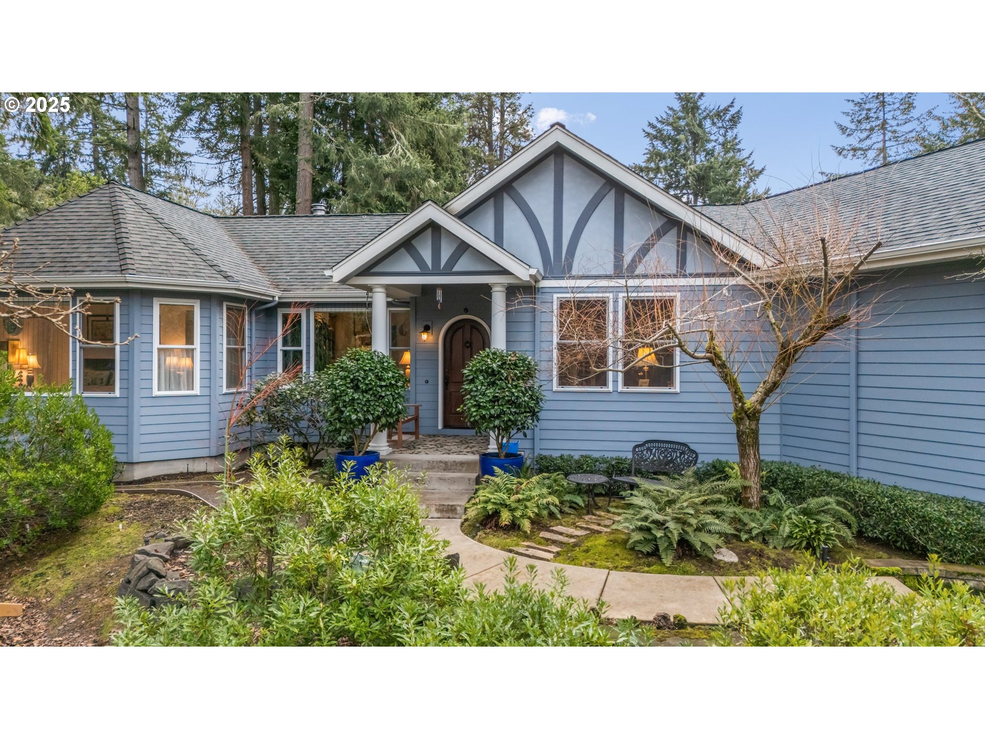 Eugene, Oregon 97405, United States, 3 Bedrooms Bedrooms, ,2 BathroomsBathrooms,Residential,Pending,83346