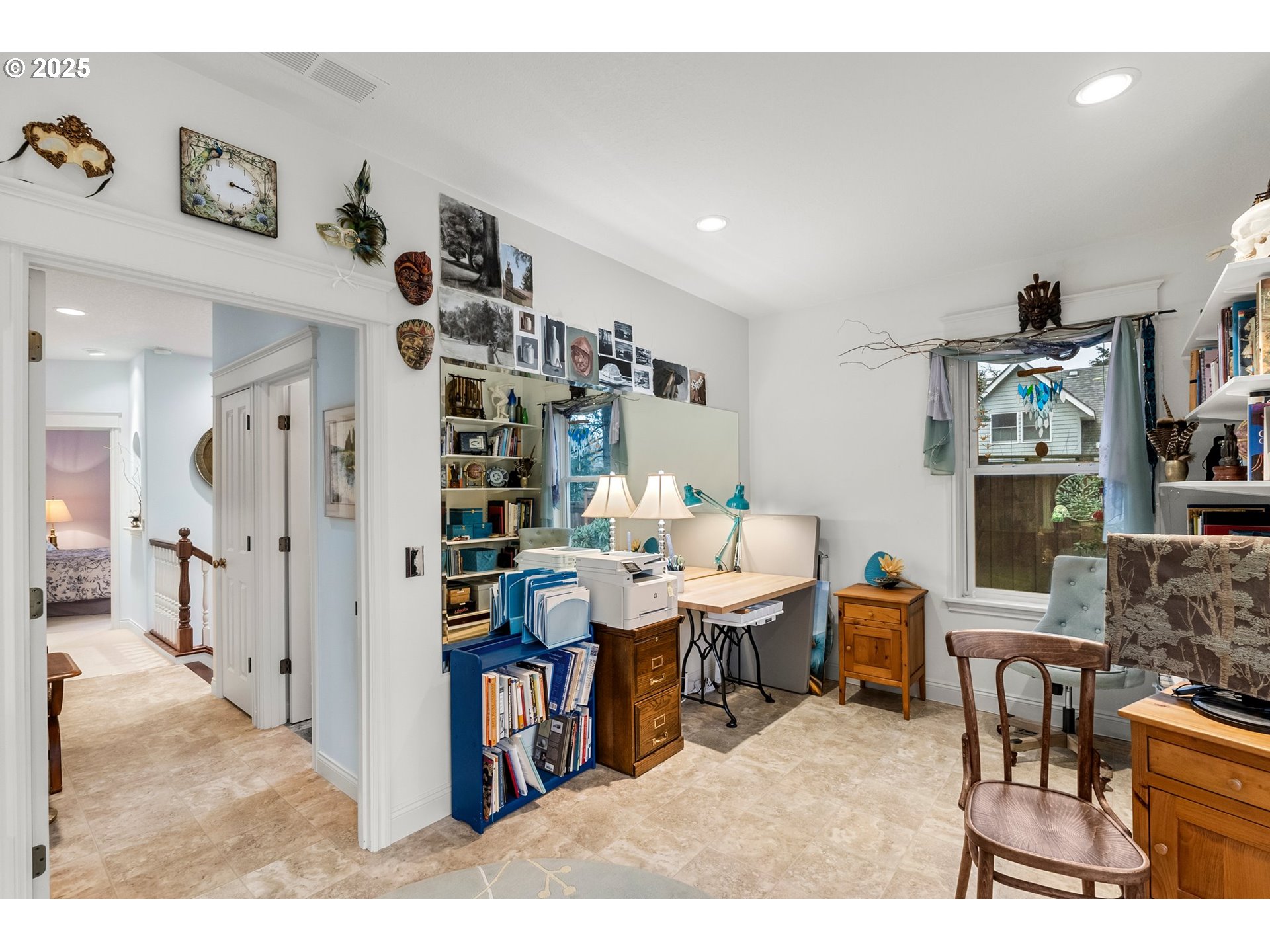 Eugene, Oregon 97405, United States, 3 Bedrooms Bedrooms, ,2 BathroomsBathrooms,Residential,Pending,83346