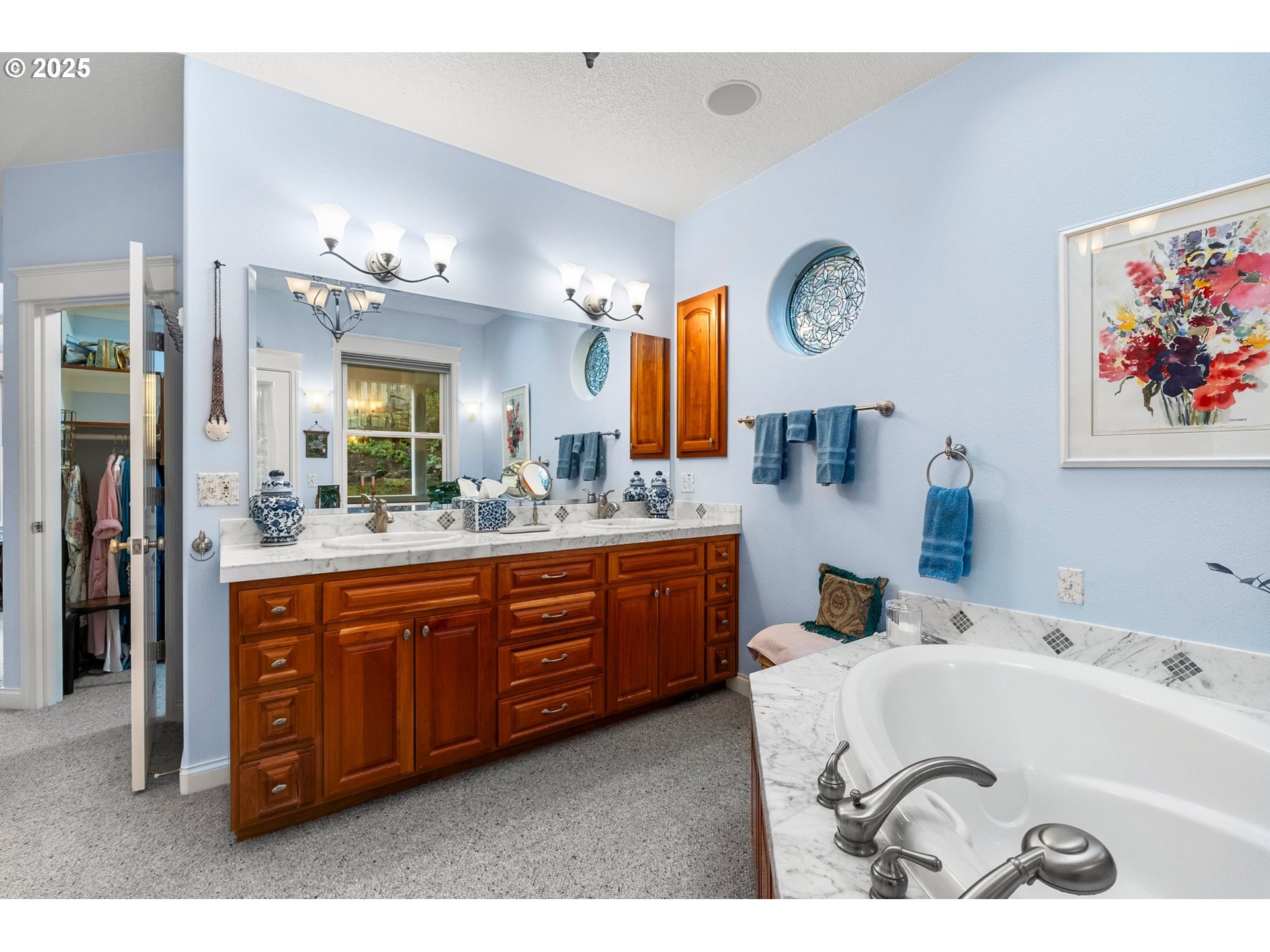 Eugene, Oregon 97405, United States, 3 Bedrooms Bedrooms, ,2 BathroomsBathrooms,Residential,Pending,83346