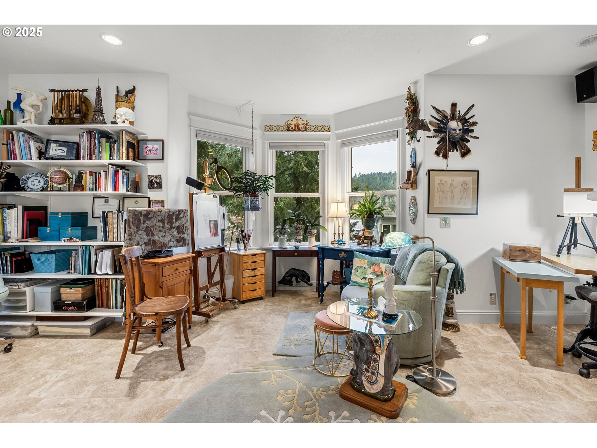 Eugene, Oregon 97405, United States, 3 Bedrooms Bedrooms, ,2 BathroomsBathrooms,Residential,Pending,83346