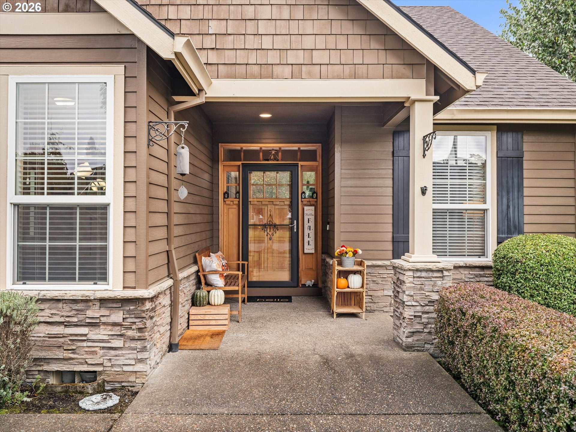 1382 NE 16TH AVE