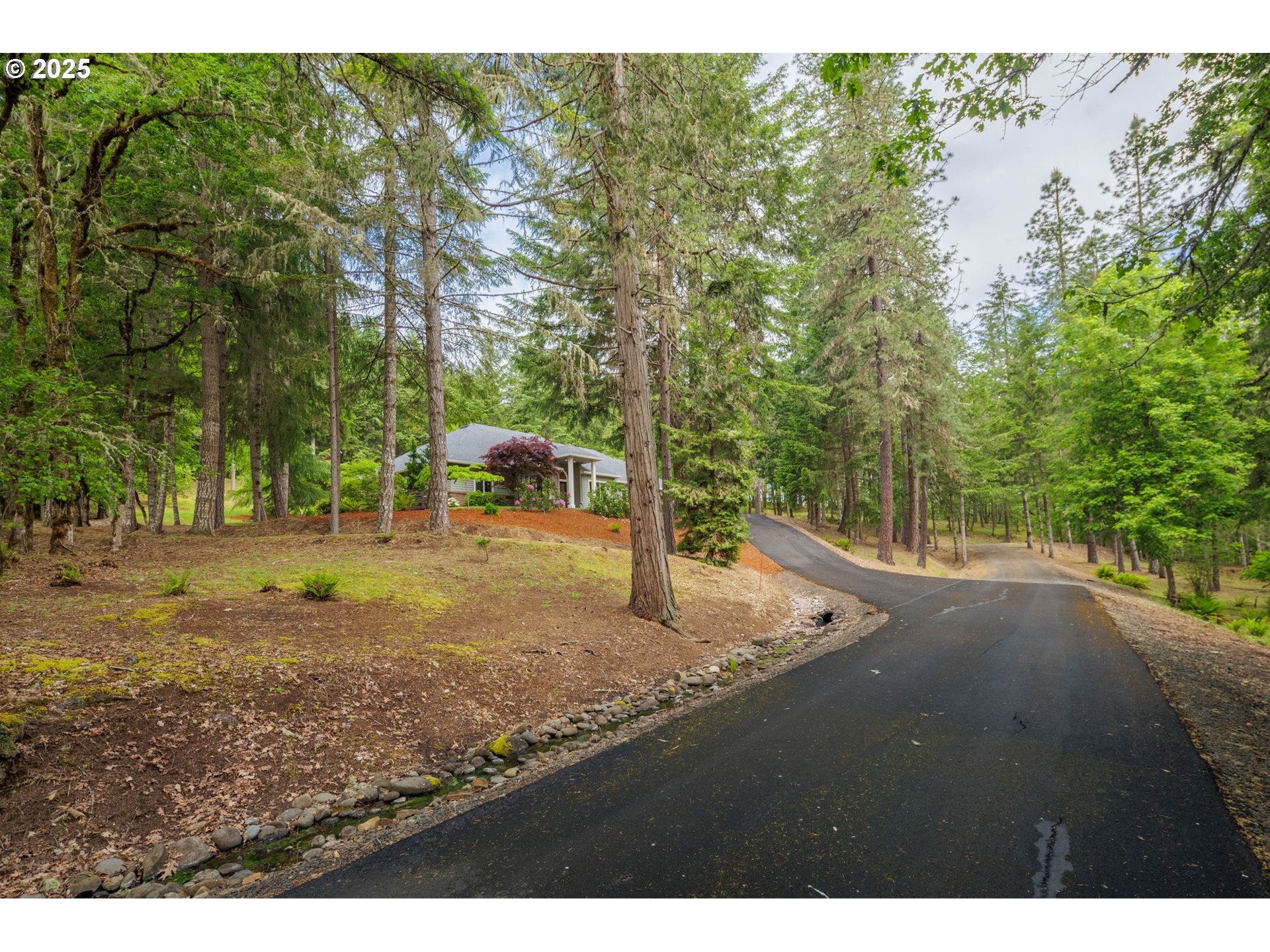 28163 SKYRIDGE DR