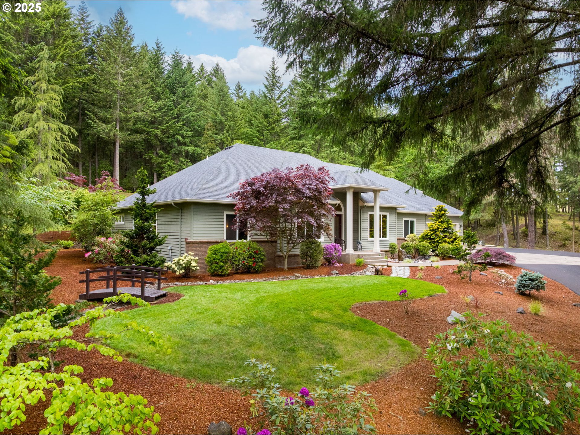 28163 SKYRIDGE DR