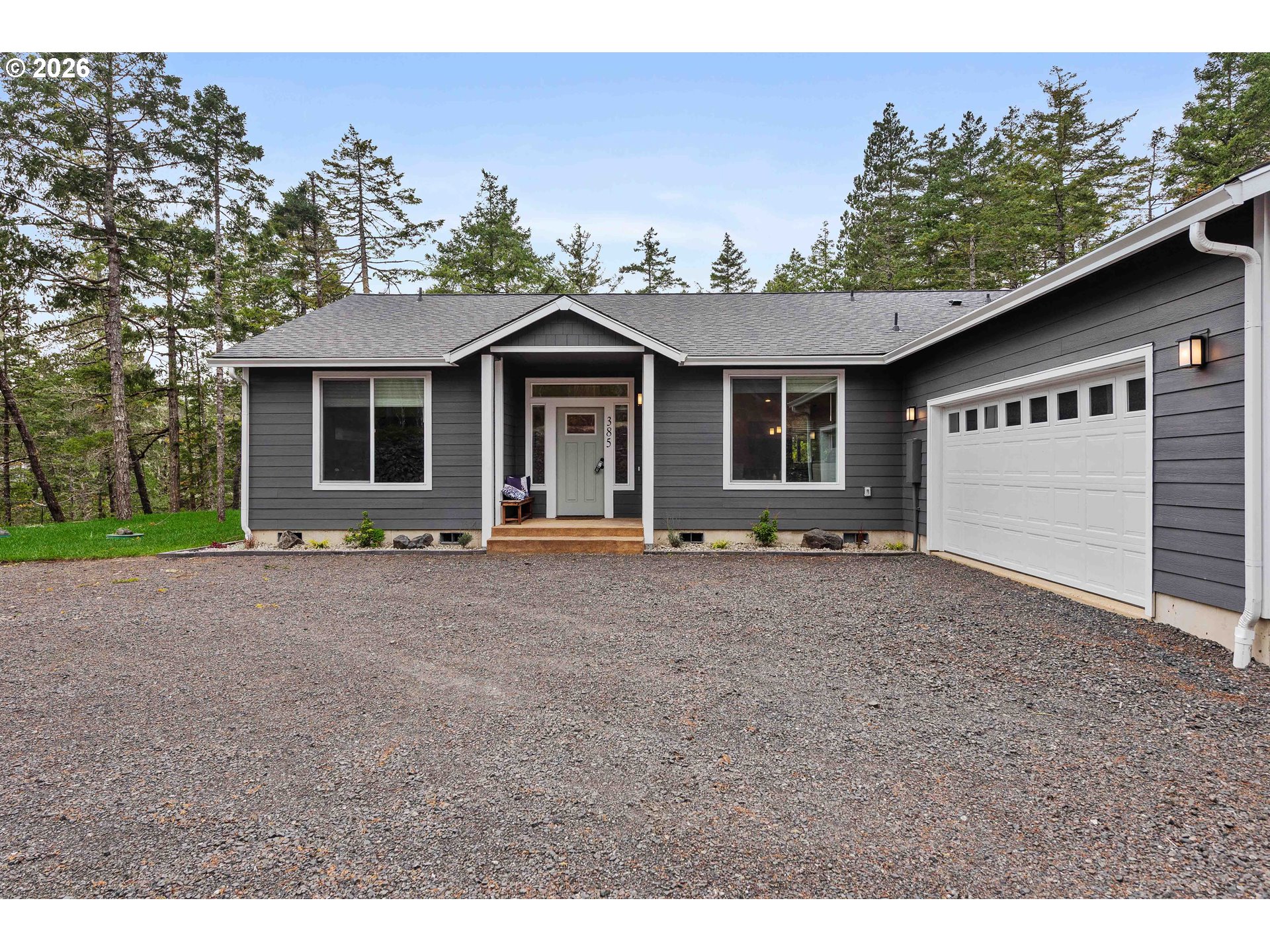 385 PACIFIC DUNES DR