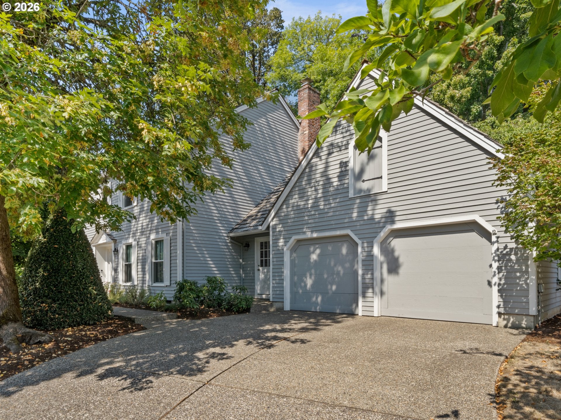 5754 CHARLES CIR
