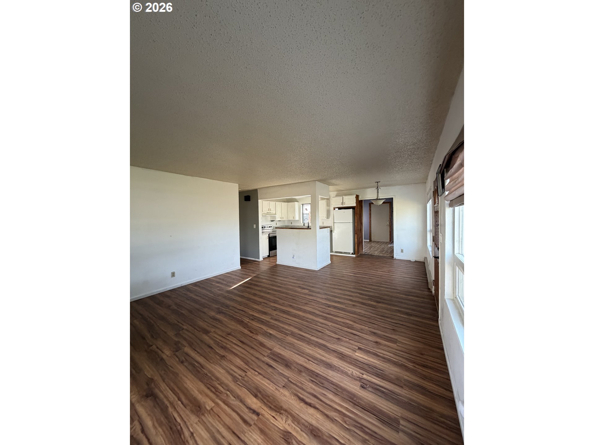 531 W DARLAND DR