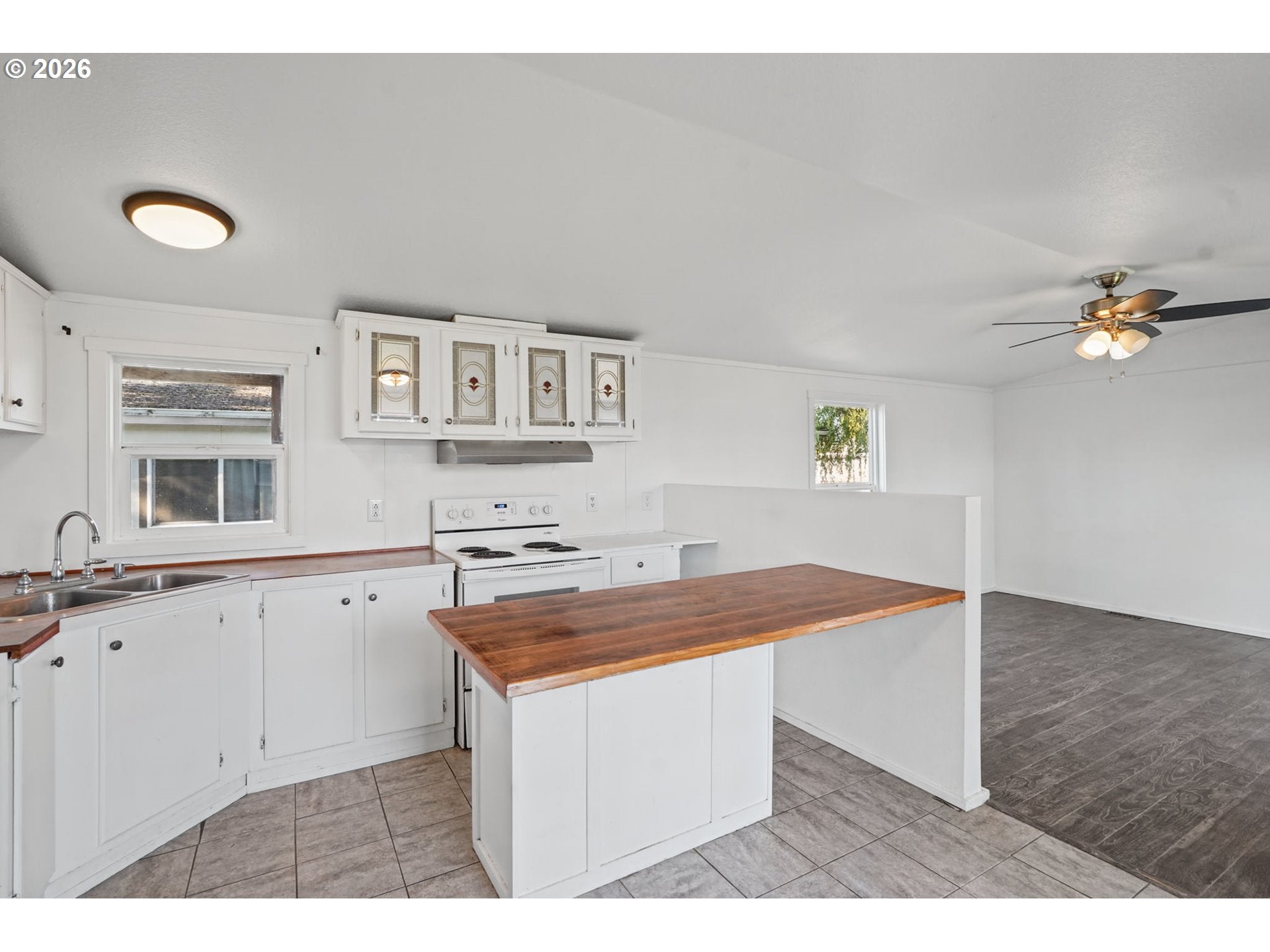 1415 S BERTELSEN RD 114