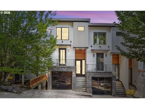1625 SW MONTGOMERY ST C Portland OR 97201