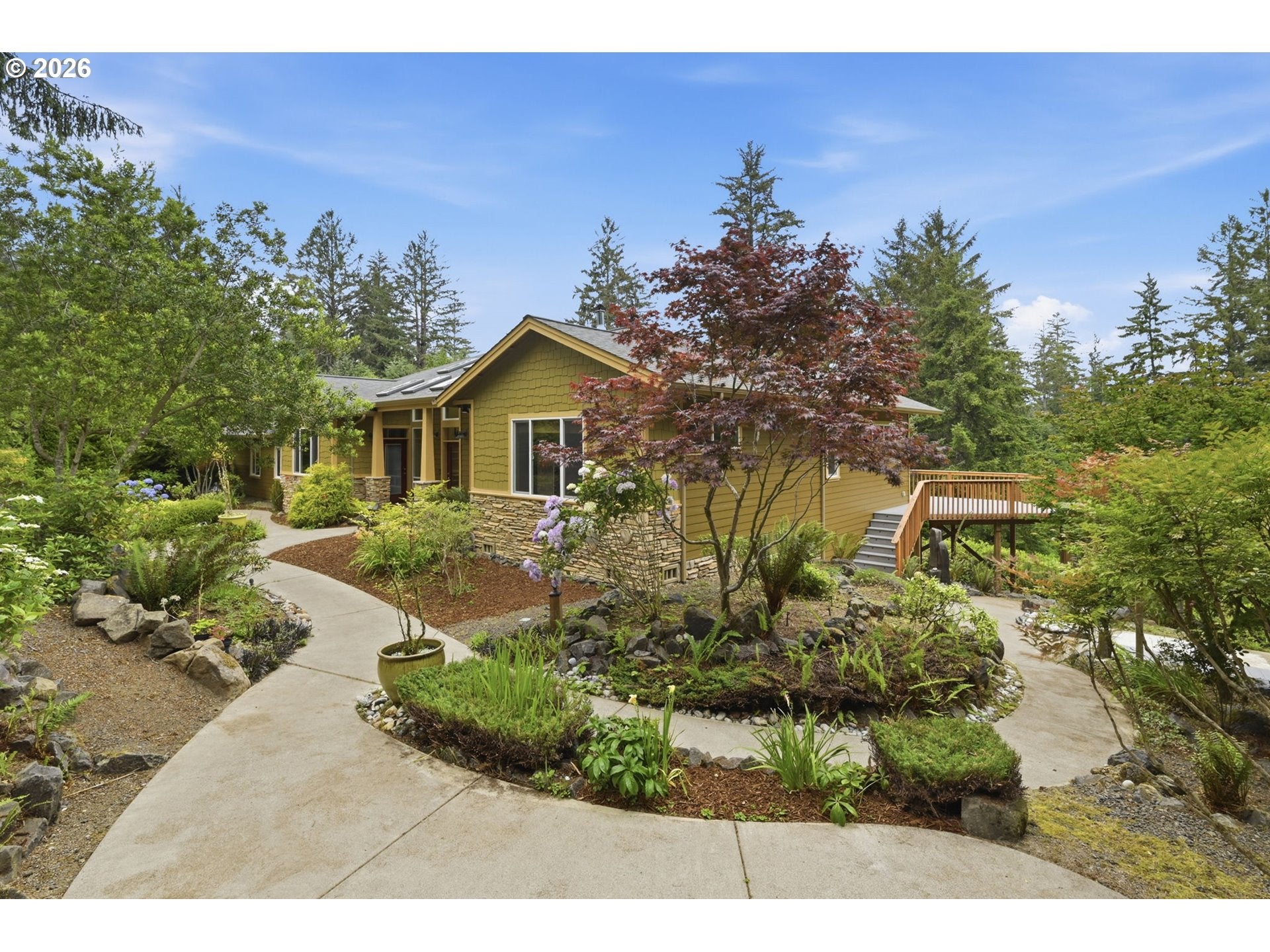 5540 MEADOW LAKE WAY