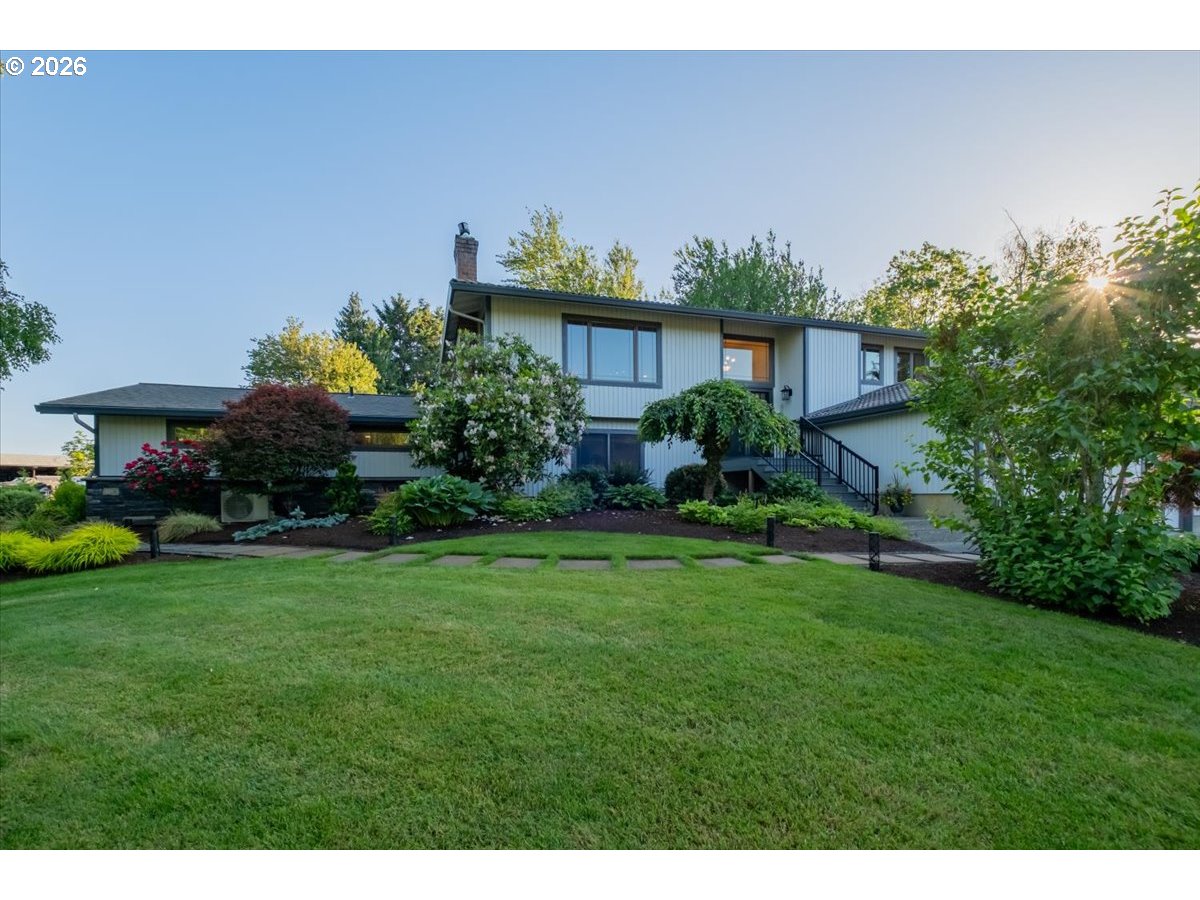 24752 NE PRAIRIE VIEW DR