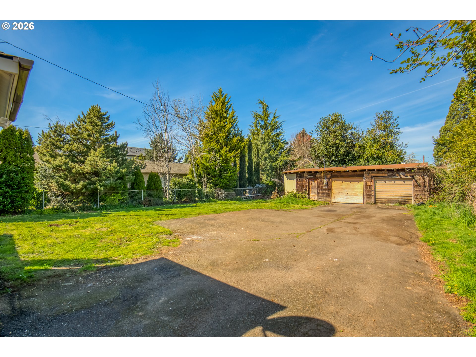 5845 SE HOLGATE BLVD