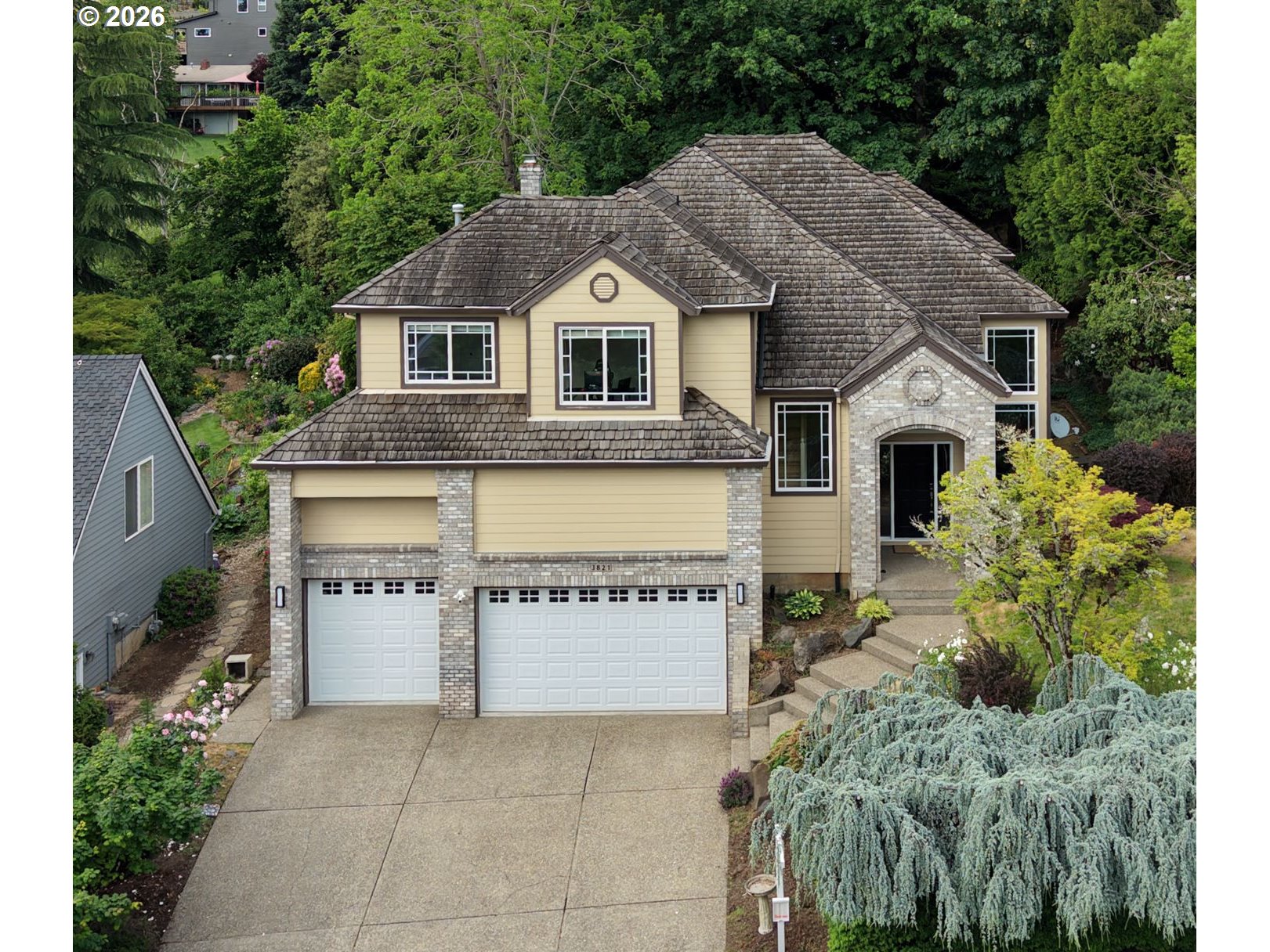 3821 FAIRHAVEN DR