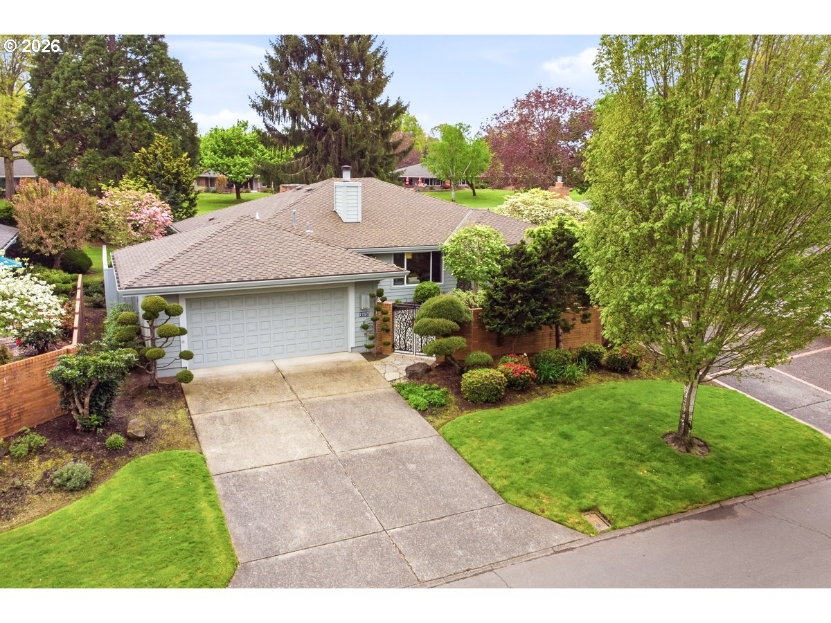 7287 SW ARBOR LAKE DR