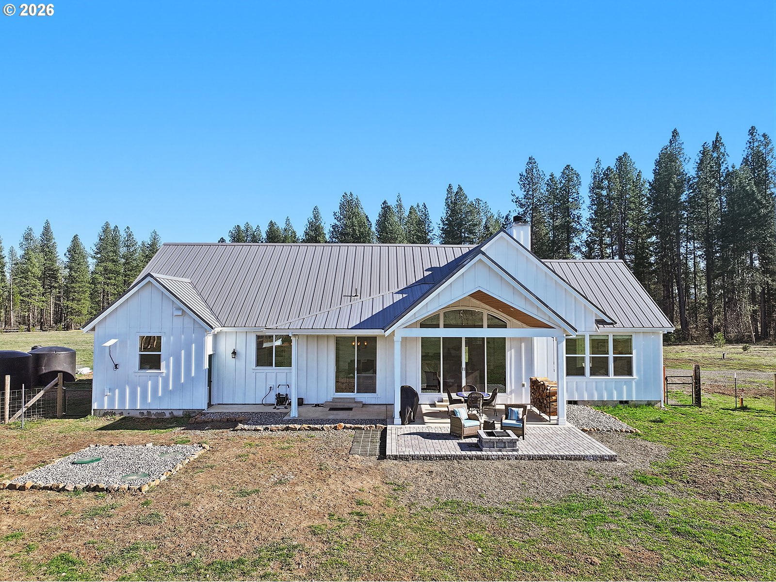 24 BACON CREEK RD