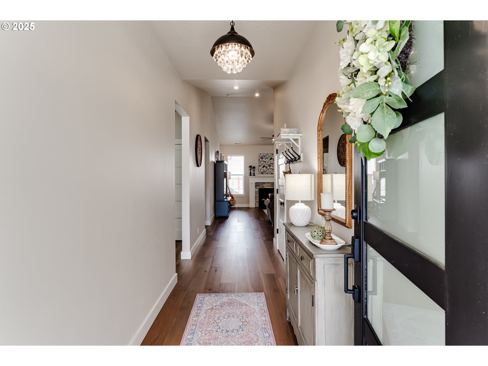 3266 MOUNTAIN CREEK LN