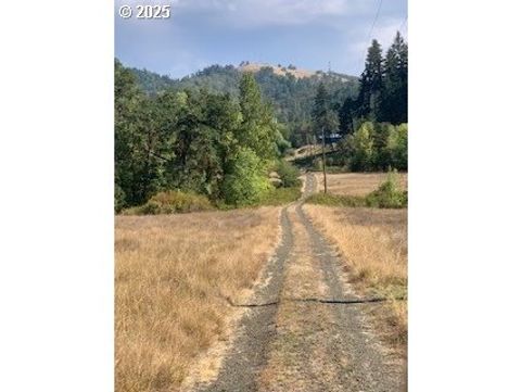 0 NE NEWTON CREEK RD Roseburg OR 97470