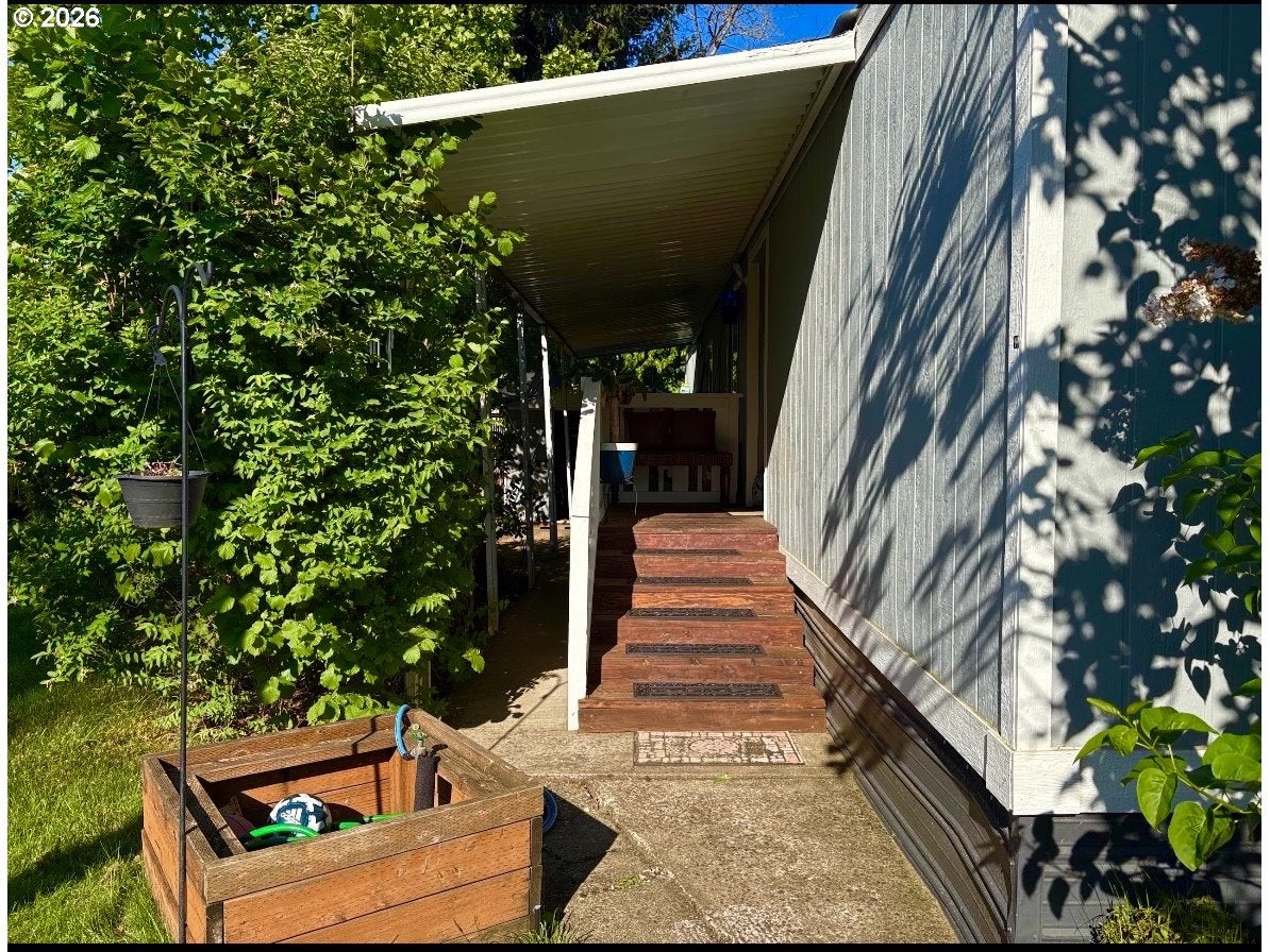 27645 SNYDER RD 14