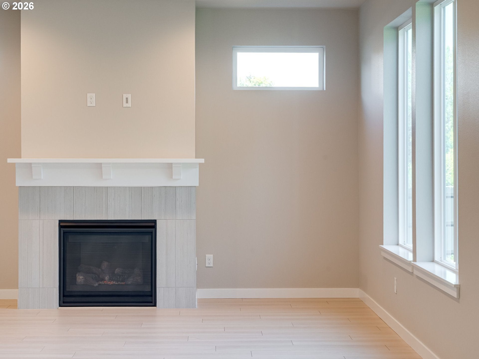 1332 N KALANI LOOP
