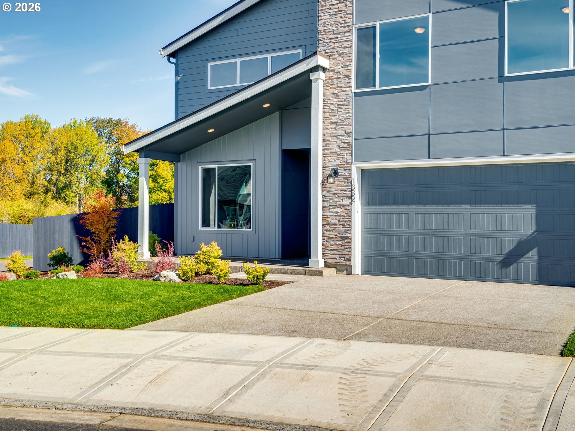 1332 N KALANI LOOP