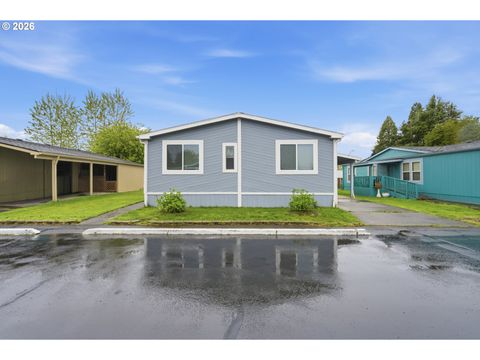 301 E COLUMBIA DR 7 Newberg OR 97132